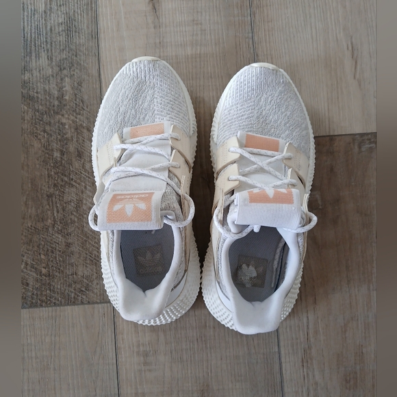 ADIDAS PROPHERE Running Shoes. Size 8 - Picture 4 of 8